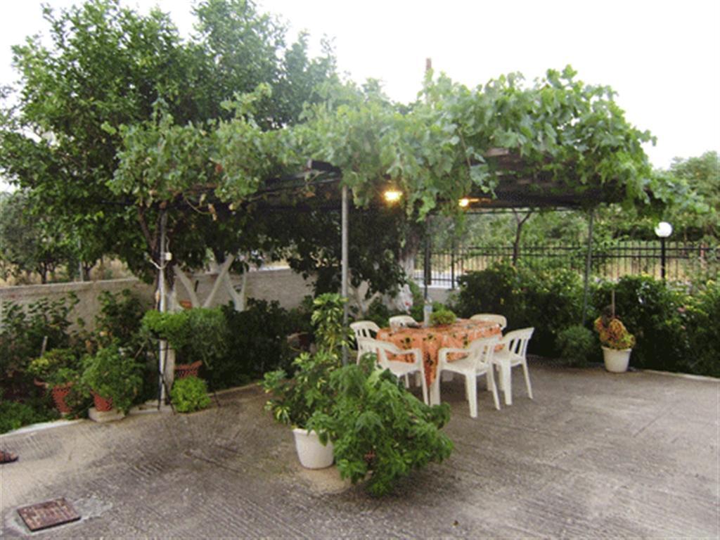 Apartments Rania Tolón 객실 사진